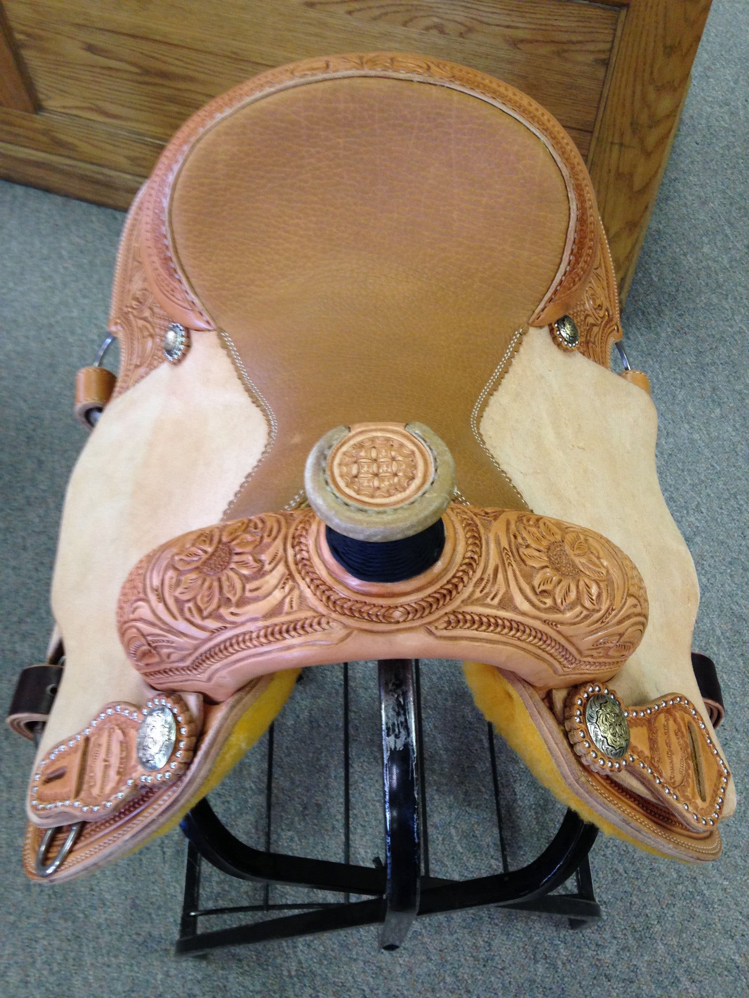 Lite All Around Saddle - Connolly Saddlery