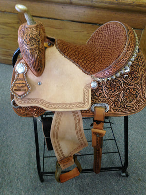 Connolly's Barrel Saddle