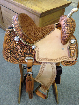 Connolly's Barrel Saddle