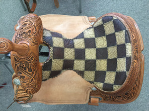 Connolly's Barrel Saddle