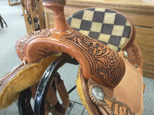 Connolly's Barrel Saddle