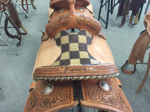 Connolly's Barrel Saddle