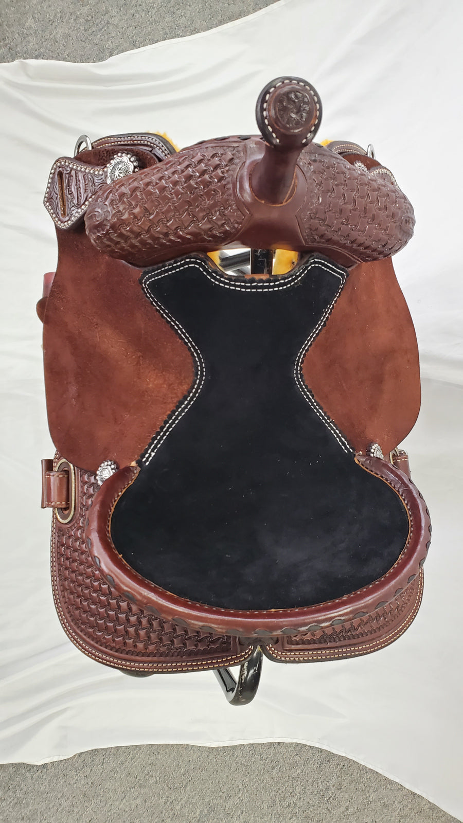 Connolly's Barrel Saddle - 14" - #B2003(2)