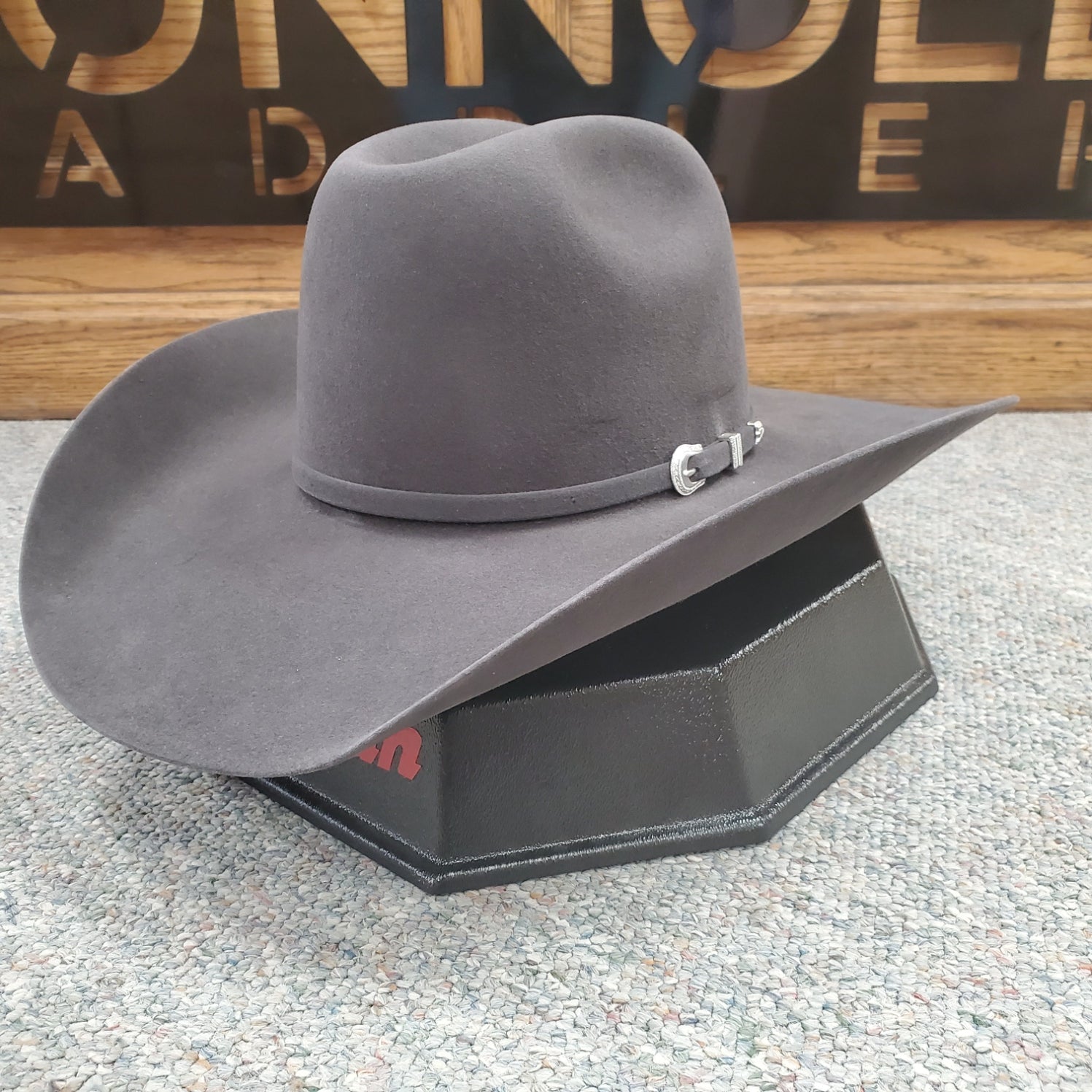 American Hat Co. - 7X Steel Felt Cowboy Hat - 4 1/2 Brim 6 3/4 / Minnik Crown